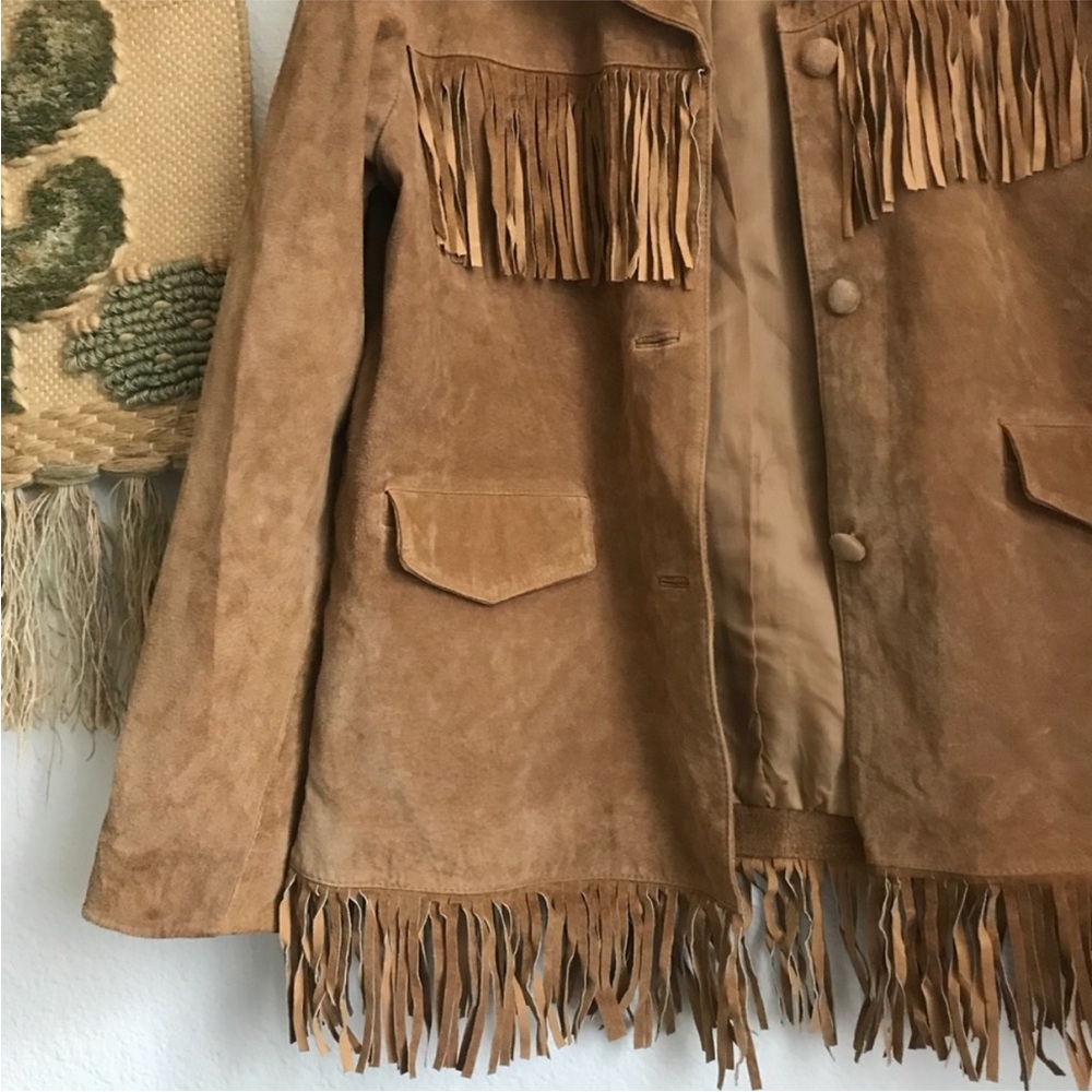 VINTAGE | Y2K Brown Suede Fringe Jacket - Picture 2 of 6